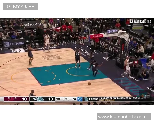 热火对阵公牛哈克斯缺席两场后有望复出场均162分状态回暖